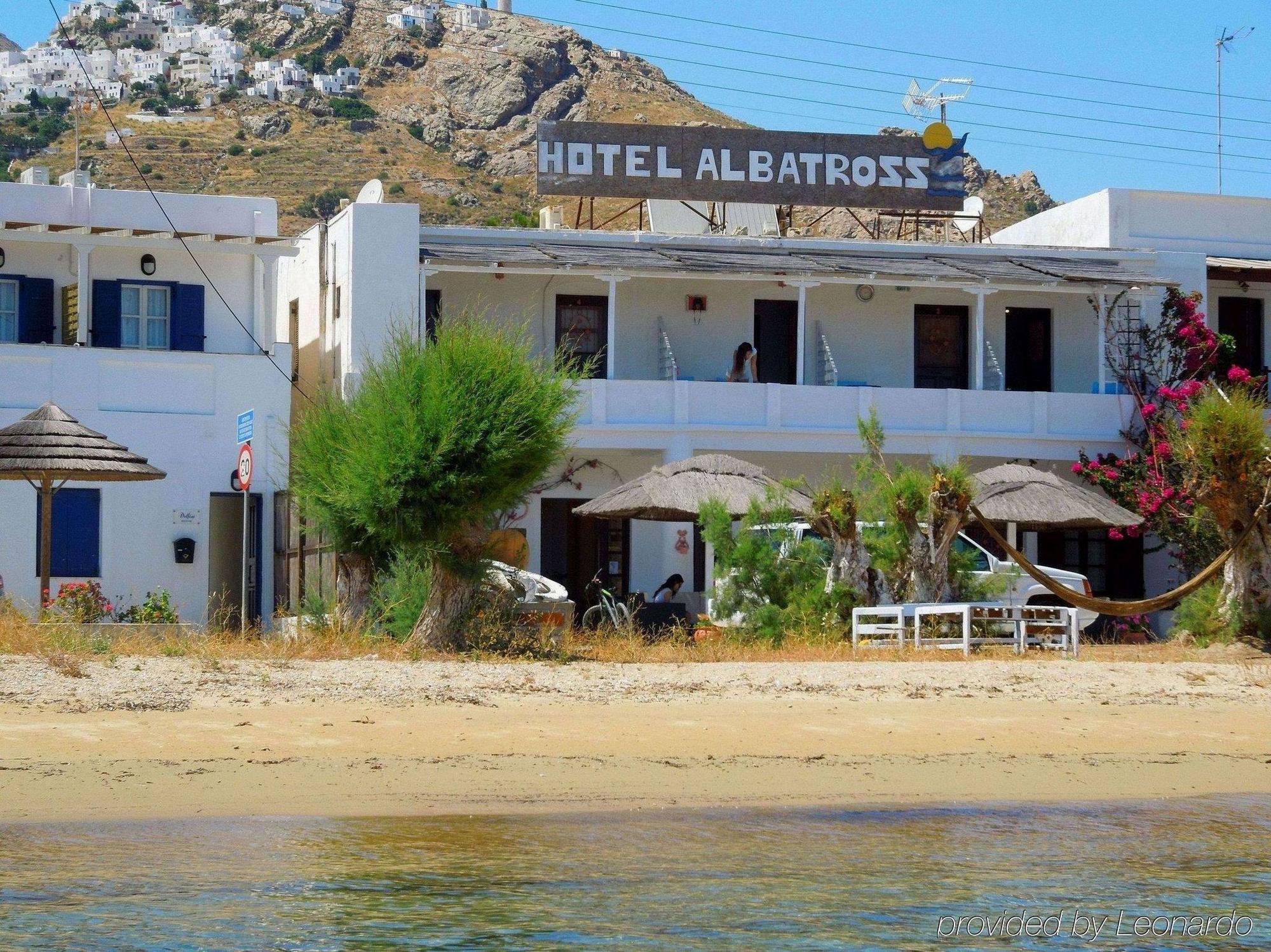 فندق Albatross Livadi  المظهر الخارجي الصورة