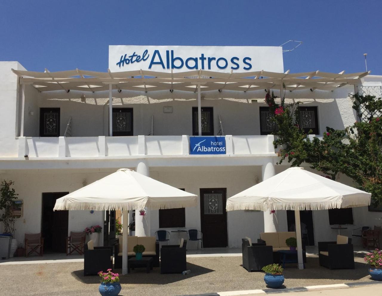 فندق Albatross Livadi  المظهر الخارجي الصورة
